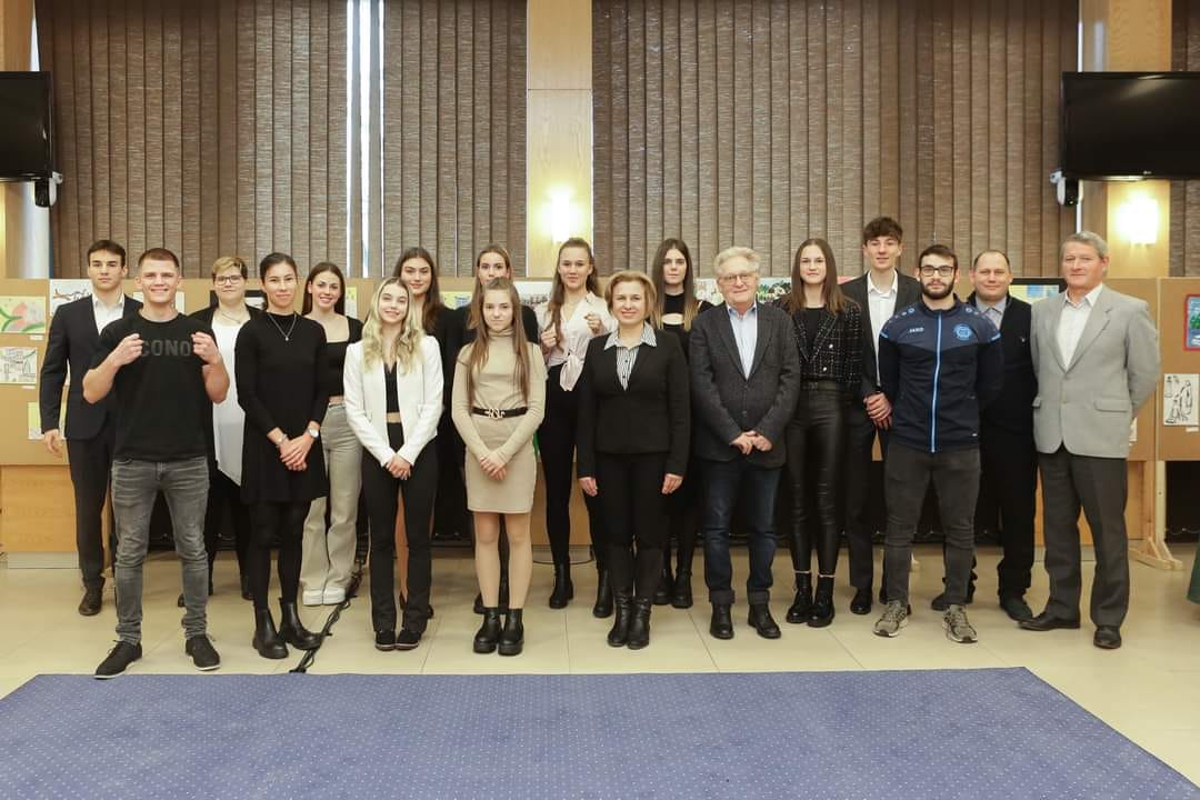 Legeredményesebb Sportolóinkat jutalmazta Tatabánya Megyei Jogú Város
