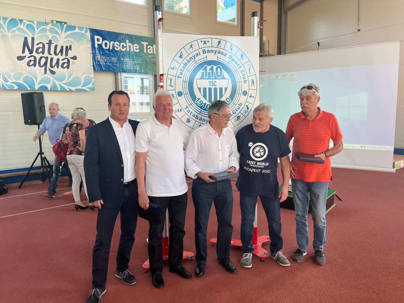 FELAVATTUK A TSC ÖRÖKÖS TAGJAIT